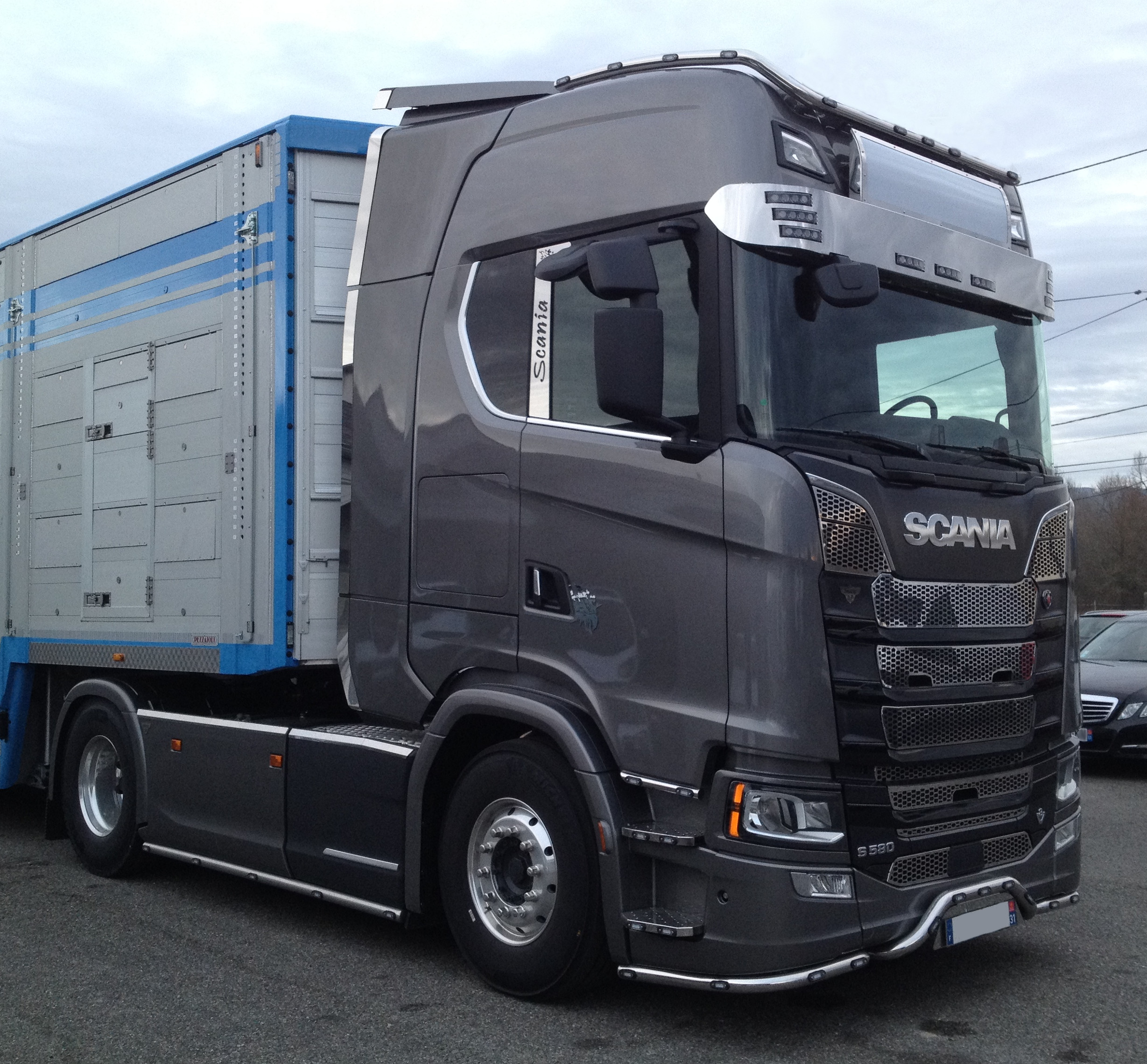 Rampe de phares XL Scania NTG - 13 leds